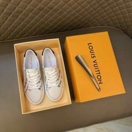 Picture of Louis Vuitton Shoes _SKULVsz38-45mnf011415183